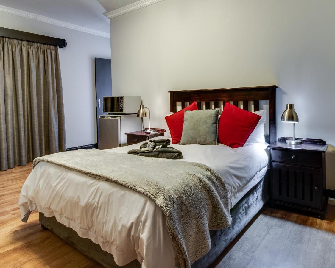 The Nightingale Guesthouse بلومفونتين المظهر الخارجي الصورة