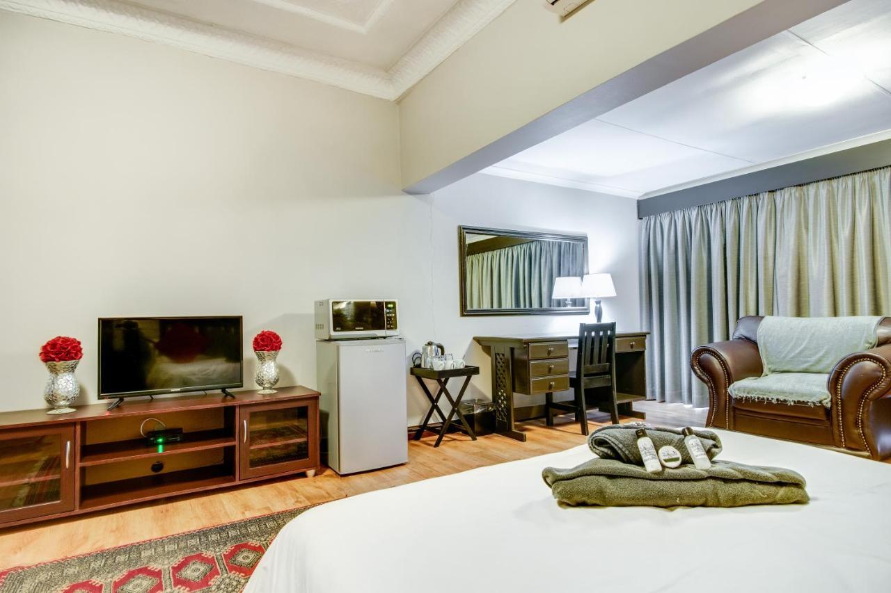 The Nightingale Guesthouse بلومفونتين المظهر الخارجي الصورة